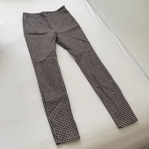 Forever 21 Gingham pants/leggings/skinny